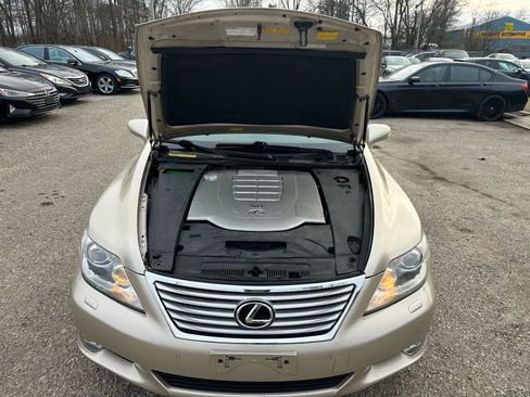 Used 2012 Lexus LS 460 AWD image 9