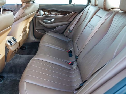 Used 2020 Mercedes-Benz E 350 4MATIC Sedan w/ Parking Assistance Package image 25