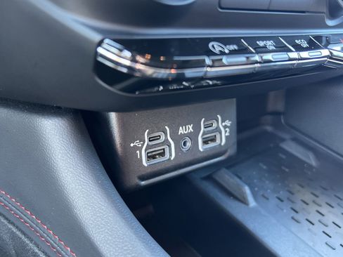 Used 2025 Dodge Durango GT image 27