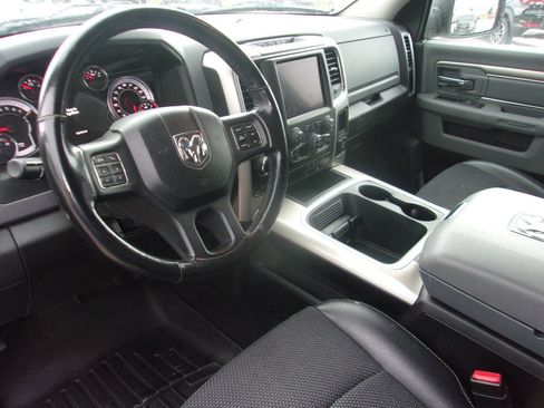 Used 2019 RAM 1500 Warlock AWD/4WD image 10