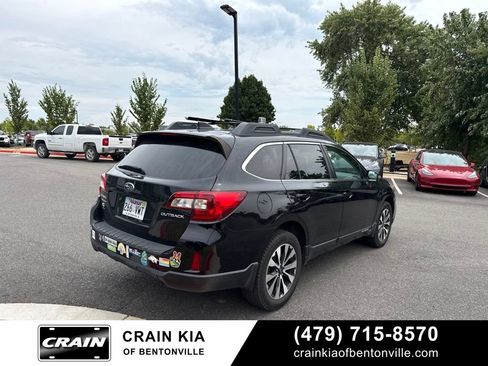 Used 2016 Subaru Outback 2.5i Limited AWD/4WD image 6