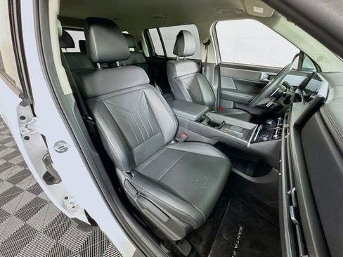 Used 2024 Hyundai Santa Fe SEL image 27