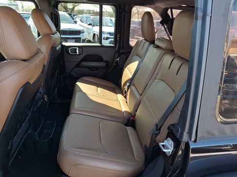 Used 2023 Jeep Wrangler Unlimited Rubicon 4xe w/ Cold Weather Group image 8