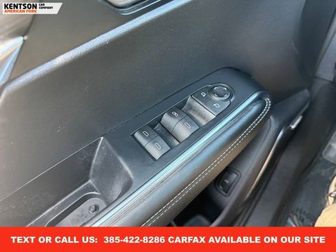 Used 2024 GMC Acadia Elevation image 23