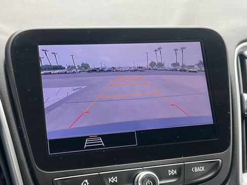 Used 2023 Chevrolet Malibu LT image 25