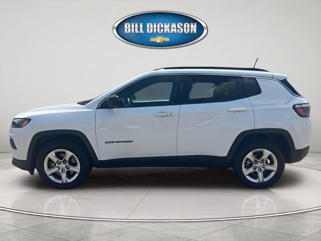Used 2023 Jeep Compass Latitude AWD/4WD image 4