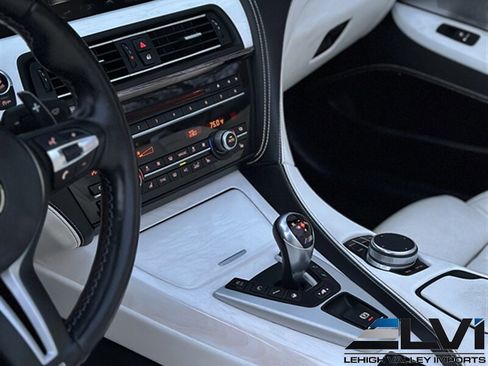 Used 2017 BMW M6 Convertible image 33
