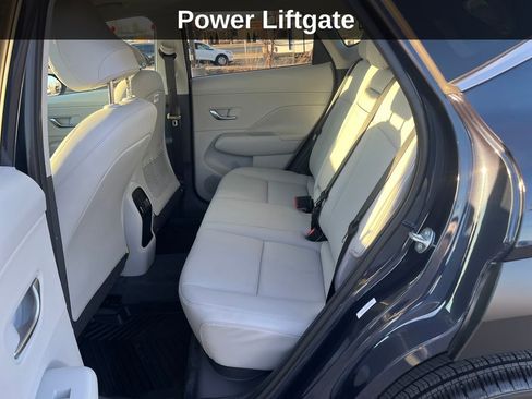 Used 2025 Hyundai Kona Limited image 16