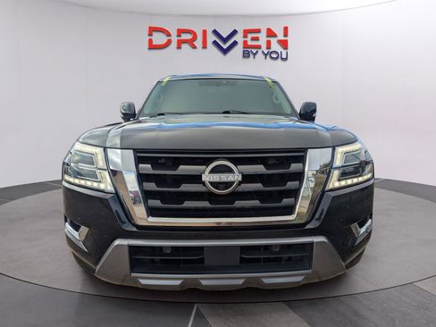 Used 2021 Nissan Armada SL w/ Captain's Chairs Package image 8