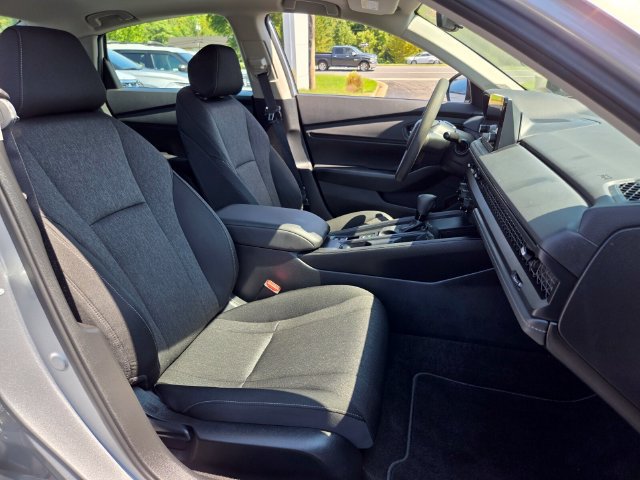 Used 2024 Honda Accord EX image 21
