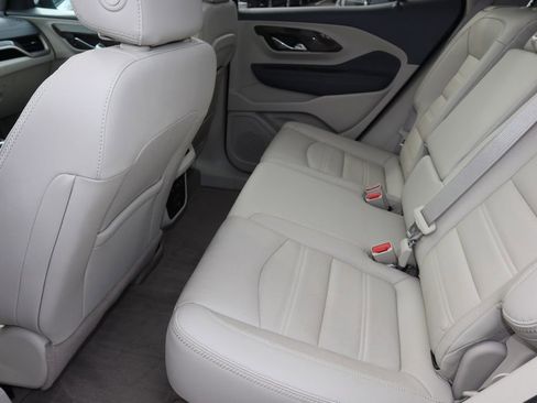 Used 2023 GMC Terrain Denali w/ Denali Premium Package AWD/4WD image 19