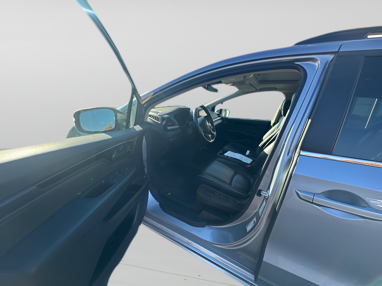 Used 2025 Honda Odyssey Touring image 15