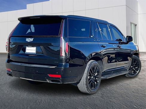 Used 2021 Cadillac Escalade Sport Platinum image 7