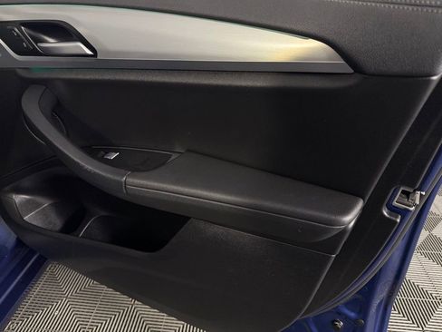 Used 2021 BMW X4 xDrive30i w/ M Sport Package image 31