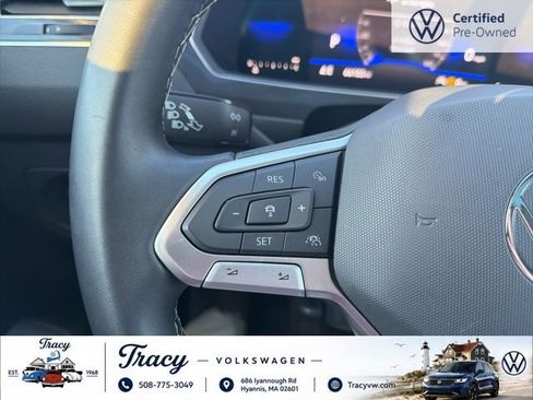 Certified 2023 Volkswagen Tiguan SE w/ Panoramic Sunroof Package AWD/4WD image 18