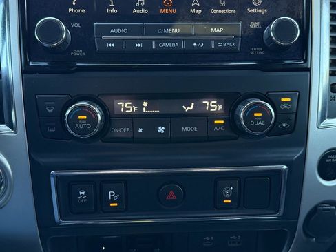 Used 2020 Nissan Titan SV w/ SV Convenience Package image 44