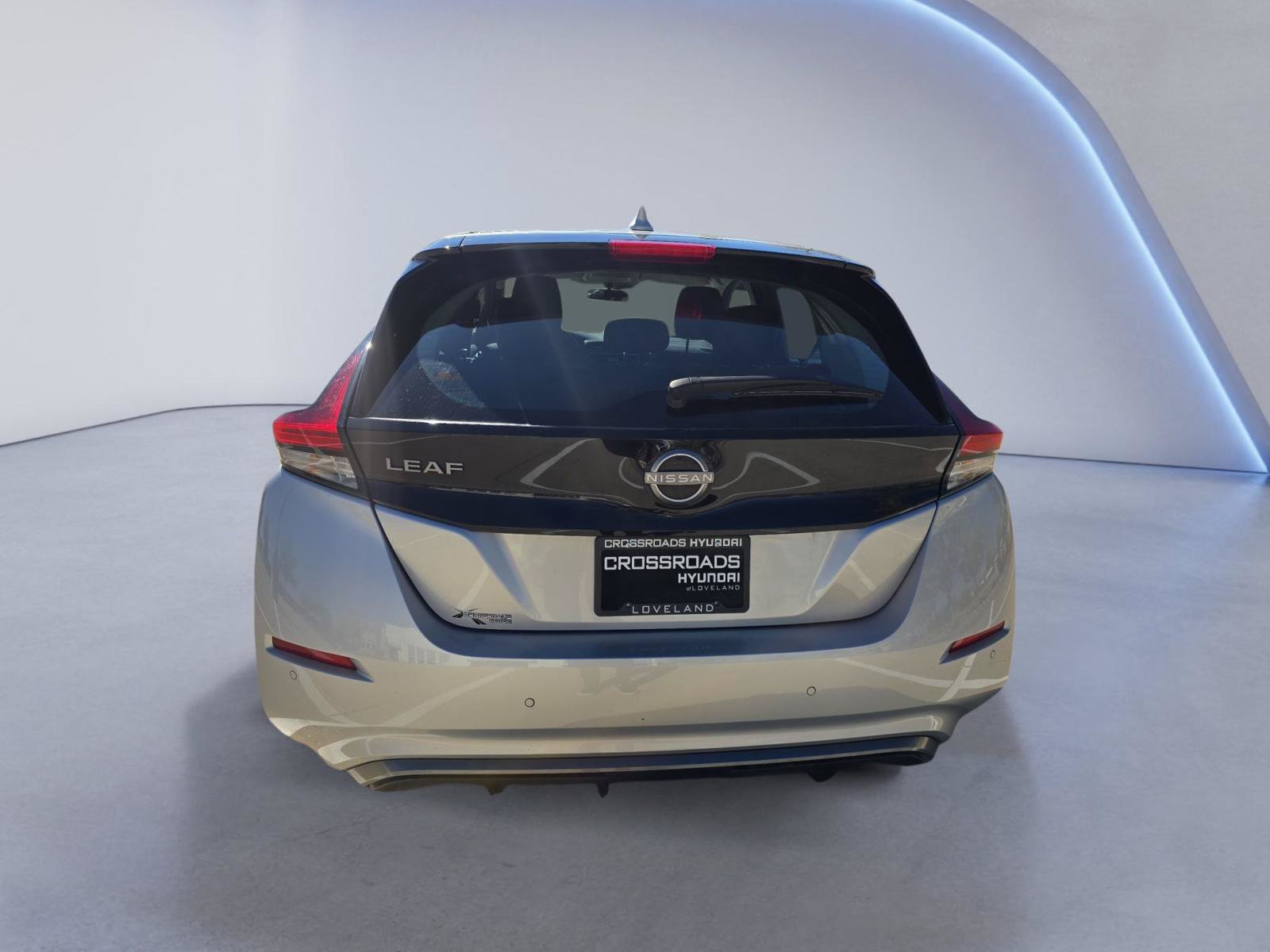 Used 2025 Nissan Leaf S FWD image 5