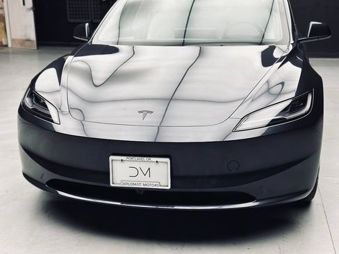 Used 2026 Tesla Model 3 RWD image 14