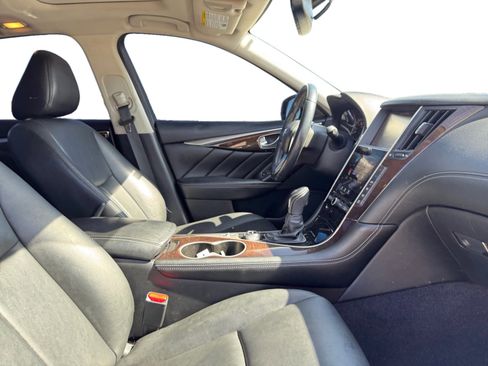 Used 2018 INFINITI Q50 Luxe image 17