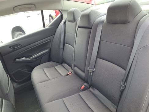 Used 2023 Nissan Altima 2.5 SV image 14