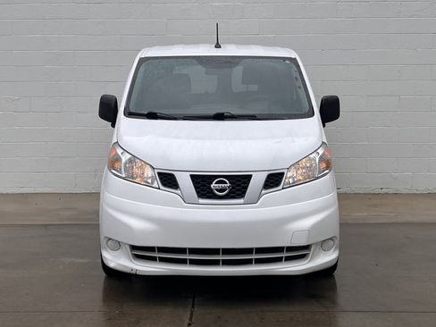 Used 2020 Nissan NV200 S w/ Back Door Glass Package image 2