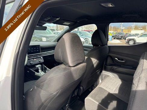 Used 2025 Hyundai Santa Cruz SE image 35