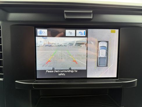 New 2026 Ford F250 XL w/ 360-Degree Camera Package image 18