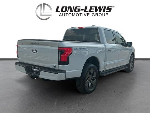 Used 2024 Ford F150 Lightning Flash AWD/4WD image 7