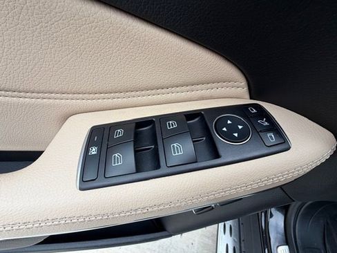 Used 2019 Mercedes-Benz GLS 550 4MATIC SUV image 28