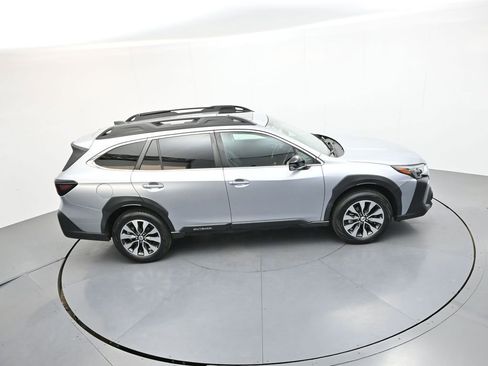 Used 2024 Subaru Outback Limited AWD/4WD image 26