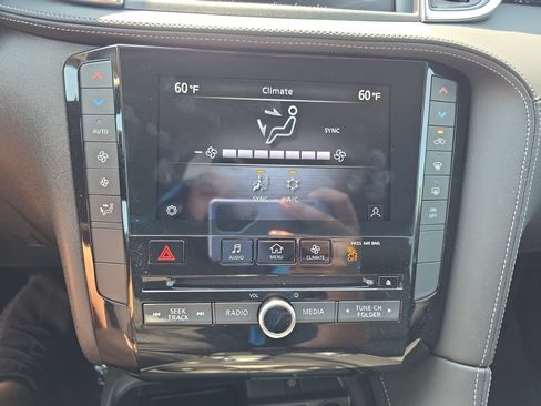 Certified 2025 INFINITI QX50 Pure AWD/4WD image 24