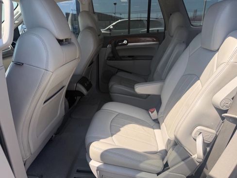 Used 2010 Buick Enclave CXL AWD/4WD image 13