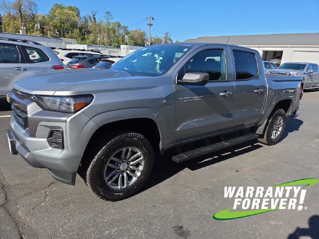 New 2026 Chevrolet Colorado LT w/ Advanced Trailering Package AWD/4WD image 3
