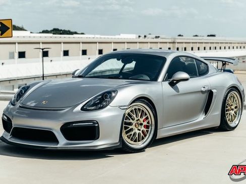 Used 2016 Porsche Cayman GT4 RWD image 33