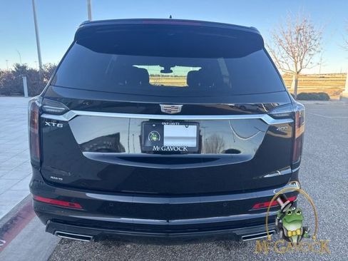 Used 2022 Cadillac XT6 Sport image 4