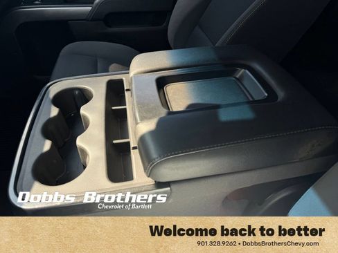Used 2018 Chevrolet Silverado 1500 LT w/ All Star Edition AWD/4WD image 22