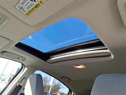 Used 2022 Honda HR-V EX image 14