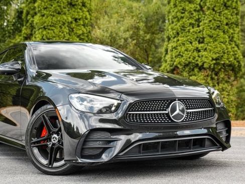 Used 2021 Mercedes-Benz E 450 Coupe w/ AMG Line image 6
