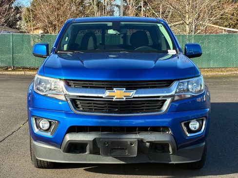 Used 2019 Chevrolet Colorado LT w/ LT Convenience Package image 2