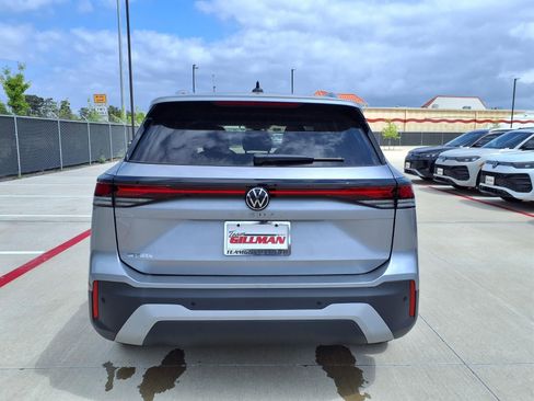 New 2026 Volkswagen Tiguan S FWD image 7