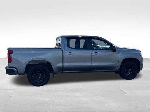 Used 2023 Chevrolet Silverado 1500 RST w/ Z71 Off-Road Package AWD/4WD image 9