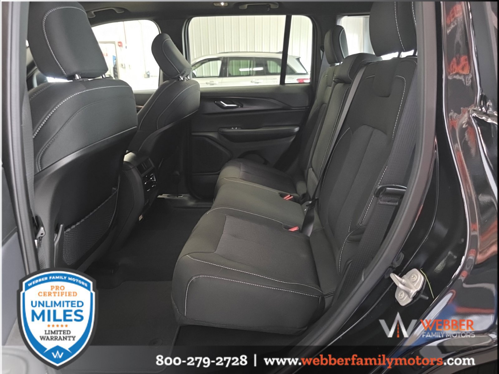 New 2027 Jeep Grand Cherokee Laredo X AWD/4WD image 11