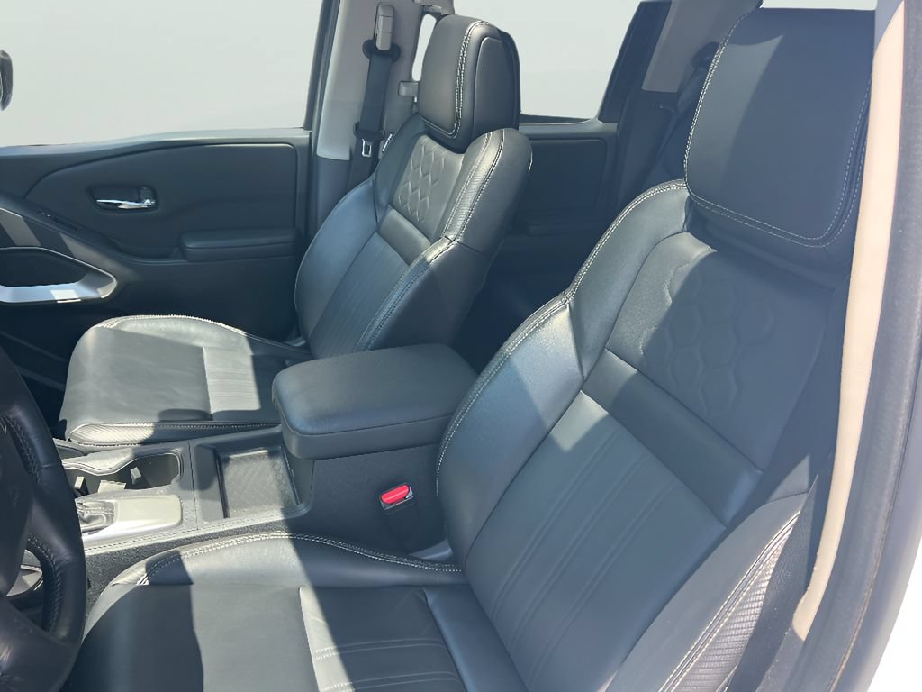 Used 2024 Nissan Frontier SL w/ Technology Package RWD image 29