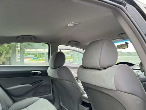 Used 2010 Honda Civic LX image 28