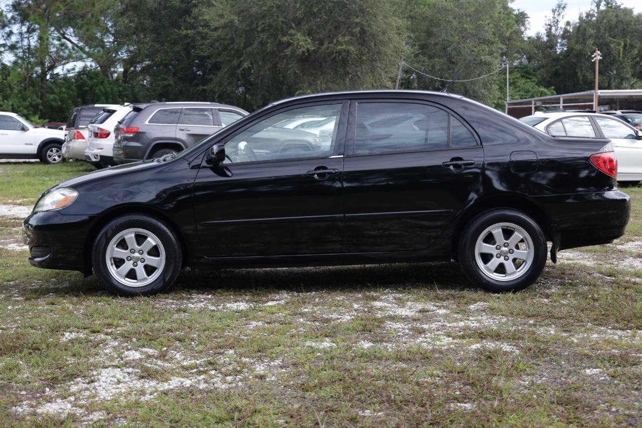 Used 2006 Toyota Corolla LE w/ Audio Value Pkg FWD image 3