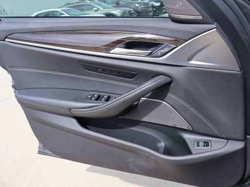 Used 2018 BMW 540i xDrive AWD/4WD image 42