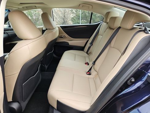 Used 2020 Lexus ES 350 w/ Premium Package image 20