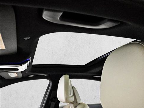Certified 2026 Mercedes-Benz C 300 4MATIC Sedan image 17