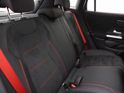 New 2026 Mercedes-Benz GLA 35 AMG 4MATIC image 18