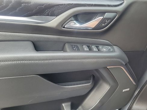 Used 2021 GMC Yukon Denali w/ Denali Ultimate Package image 21